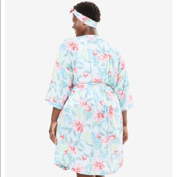 DREAMS & Co. KIMONO ROBE & HEADBAND SET - Picture 2 of 9